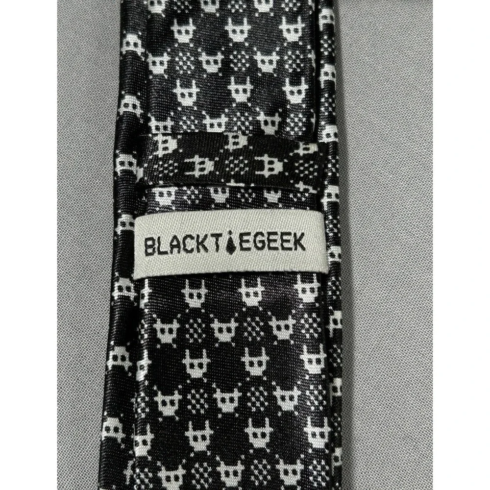 Space Invaders Video Game Atari BlackTieGeek Skinny Dress Tie office Nerds